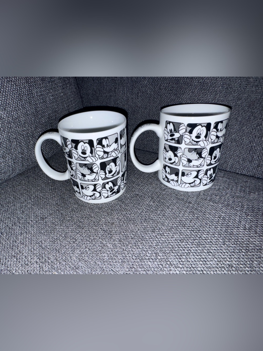 Disney Black and White Comic Panel Ceramic Mugs (Pair)